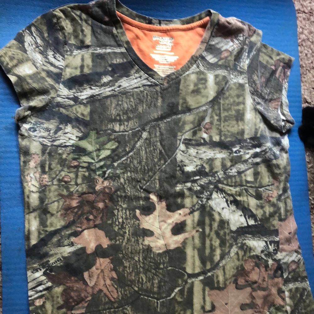 Barely worn camp Tee